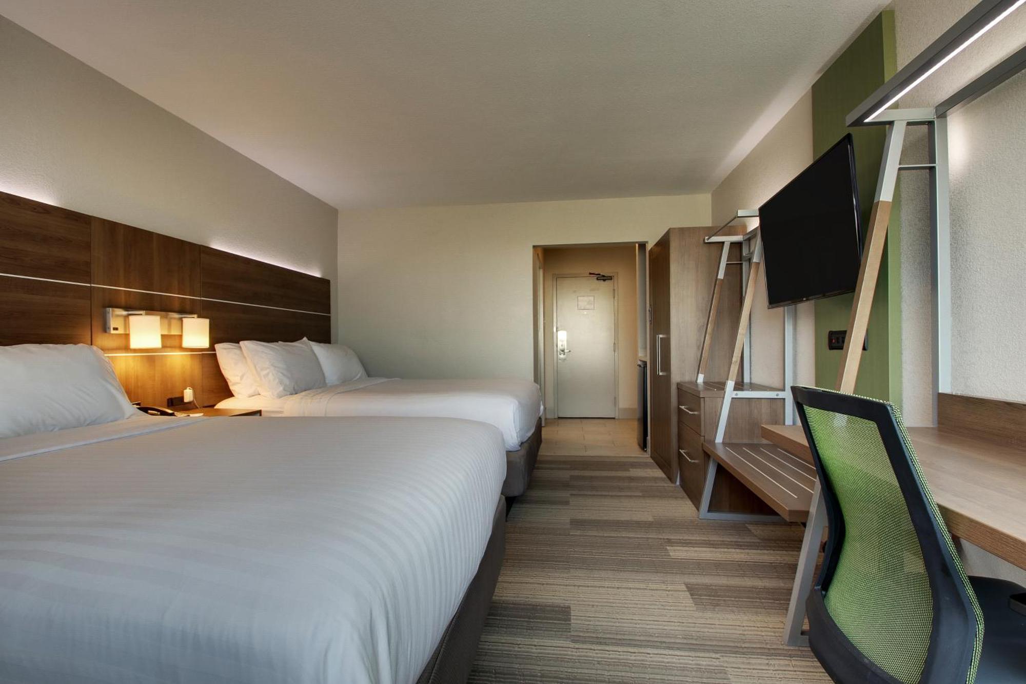 Holiday Inn Express & Suites Wapakoneta By Ihg Ngoại thất bức ảnh